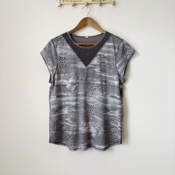 Lululemon For The Run Top Medium Swerve Vapor Metal Grey - Picture 1 of 8